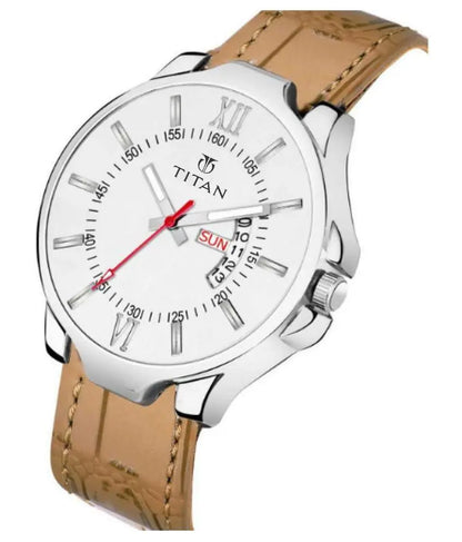 Stylish analog watch with unique design - Utilityhubb